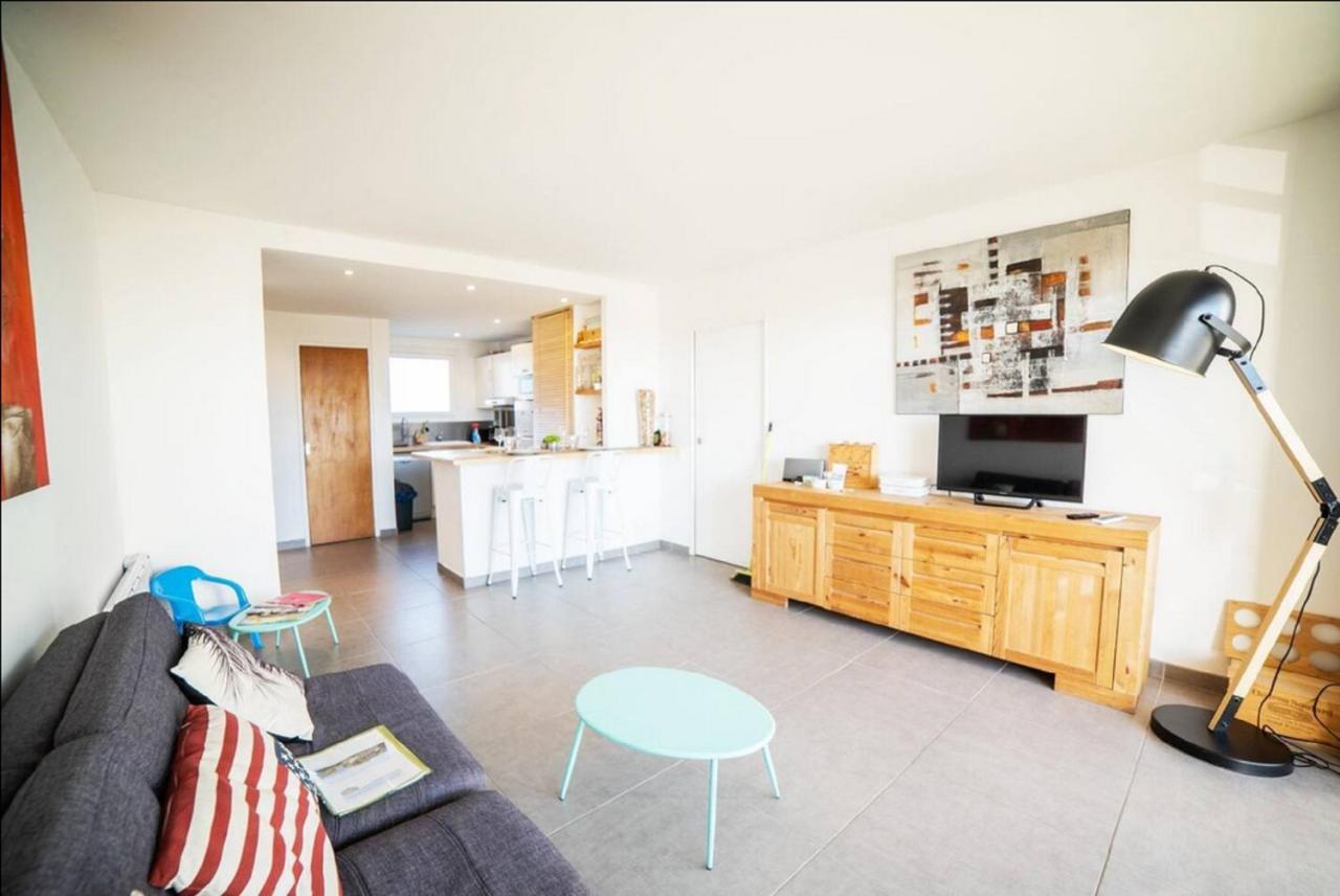 Le Calderini Appart: Beachfront Residence with Free Wi-Fi and Parking La Grande-Motte Exterior photo